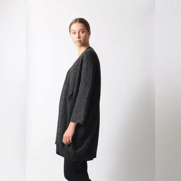 LAUREN MANOOGIAN DARK CHARCOAL WIDE CARDIGAN - Picture 2 of 10